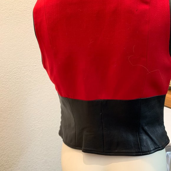 Alberto Makali Red and Black Quilted Vest - Picture 4 of 15